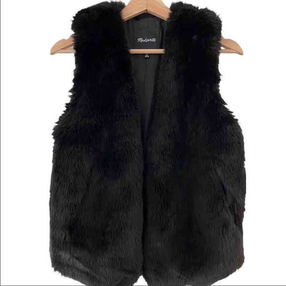 Madewell Jackets & Blazers - Madewell Black Faux Fur Vest Size XS